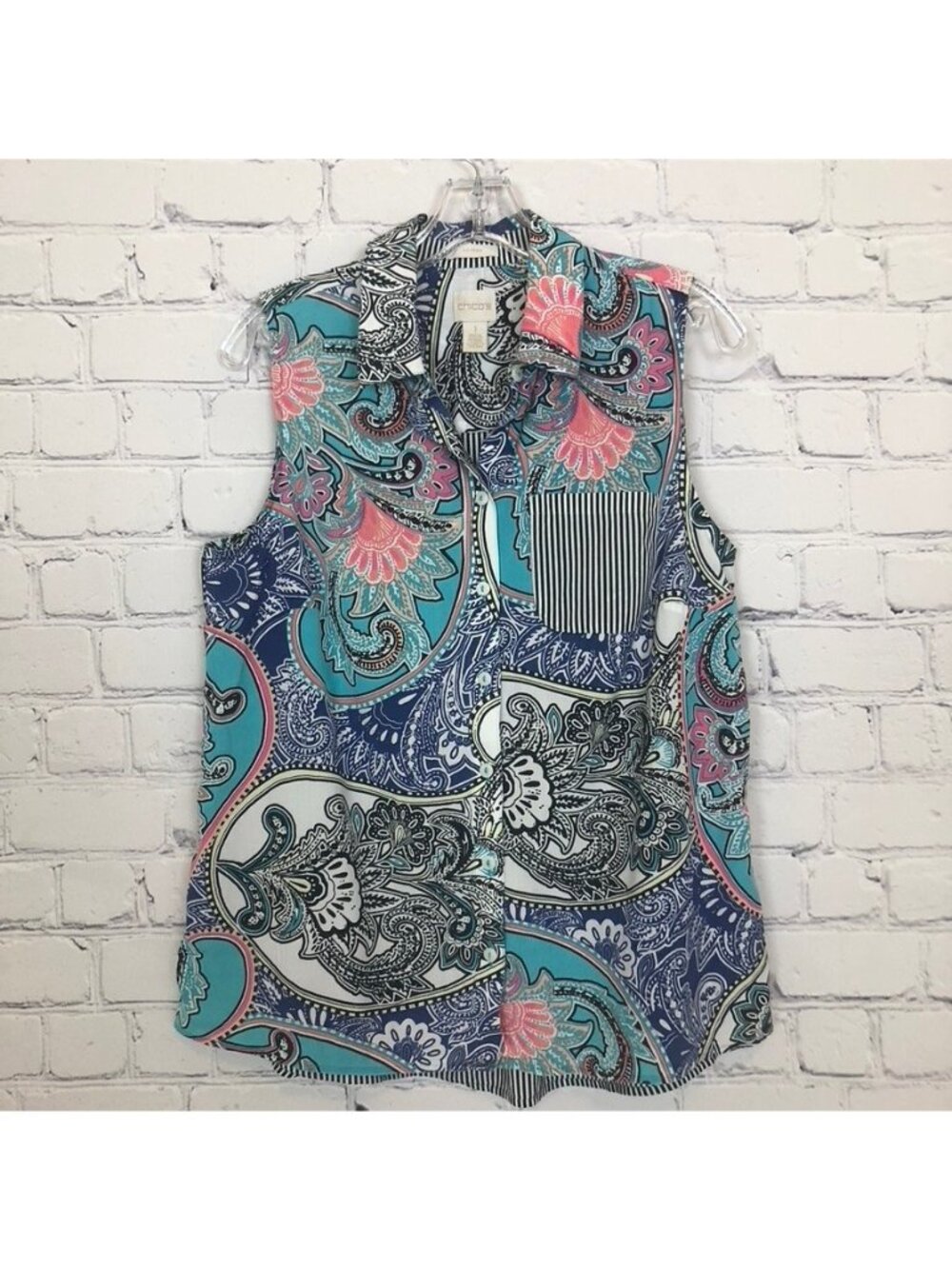 Chicos No-Iron Buttondown Shirt Size 1 Sleeveless Paisley Floral Striped